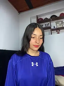 Snapshot of hotwife26 chatting on 03/07/26, 02:41 hotwife26 online show from 03/07/26, 02:41