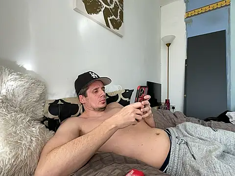 Snapshot of shyandchilling chatting on 03/05/26, 02:46 shyandchilling online show from 03/05/26, 02:46