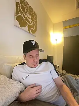 Snapshot of shyandchilling chatting on 03/29/26, 04:29 shyandchilling online show from 03/29/26, 04:29