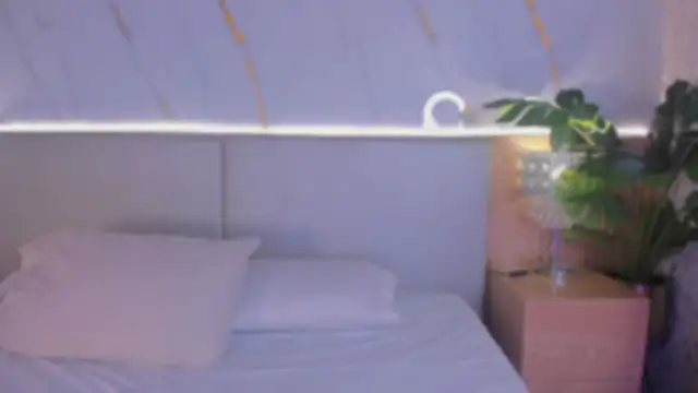 ChloeeMonroee online show from 10/14/25, 12:06