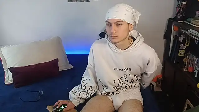 Dioniso guy8 online show from 10/09/25, 04:27