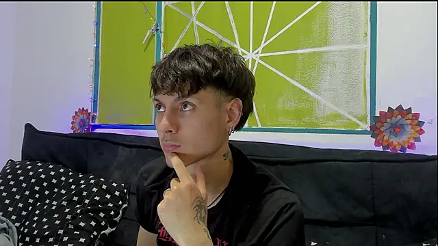 Dioniso guy8 online show from 02/19/26, 08:27