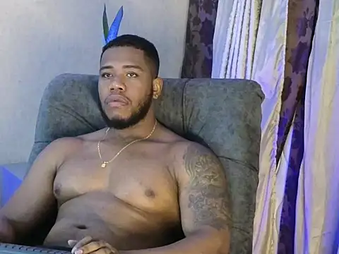 BenjaminCol  online show from 10/17/25, 01:09