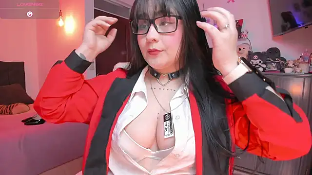 Snapshot of Fia__ chatting on 09/16/25, 07:15 Fia   online show from 09/16/25, 07:15