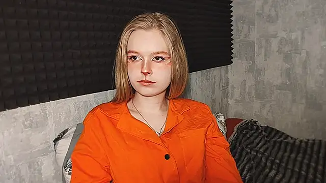 Snapshot of LiaVibes chatting on 03/19/26, 07:34 LiaVibes online show from 03/19/26, 07:34