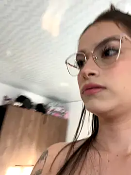 Snapshot of alysa_g_ chatting on 10/02/25, 10:06 alysa g online show from 10/02/25, 10:06