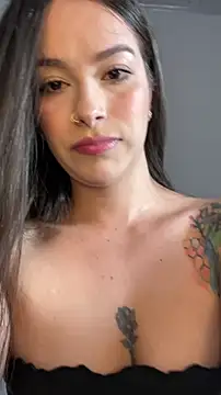 Snapshot of alysa_g_ chatting on 11/07/25, 10:10 alysa g online show from 11/07/25, 10:10