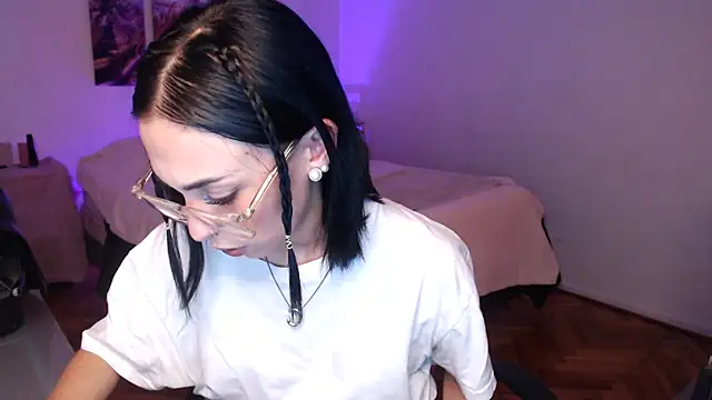 Sofia Amour online show from 09/14/25, 12:10