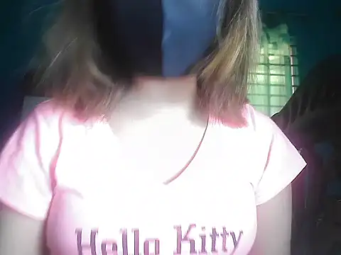 Snapshot of meghbalikargolponoy09 chatting on 11/25/25, 08:14 meghbalikargolponoy09 online show from 11/25/25, 08:14