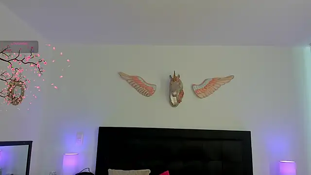 Seraphyne666 online show from 10/18/25, 12:39