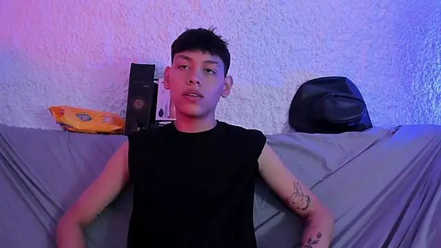 zeus blaze online show from 11/14/25, 07:45