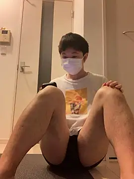 Snapshot of ta_ku16 chatting on 09/08/25, 03:33 ta ku16 online show from 09/08/25, 03:33