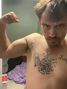 Snapshot of FirstTimeEvr chatting on 04/08/26, 12:43 FirstTimeEvr online show from 04/08/26, 12:43