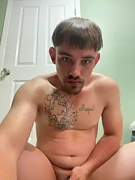 Snapshot of FirstTimeEvr chatting on 04/21/26, 01:42 FirstTimeEvr online show from 04/21/26, 01:42