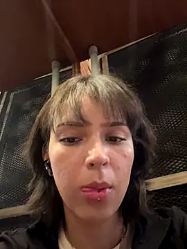 Adry Bach  online show from 10/05/25, 12:09