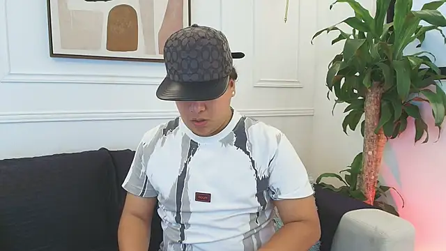 Naim Bennetsex online show from 11/19/25, 04:29