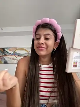 Lenapink19 online show from 10/20/25, 08:53