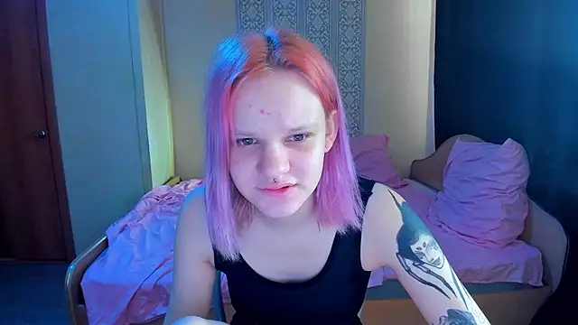 Elieiza xo online show from 02/18/26, 08:54