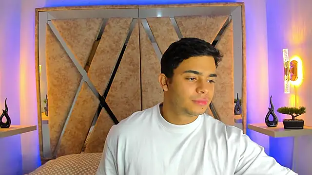 Snapshot of jayd_muscle chatting on 11/03/25, 04:25 jayd muscle online show from 11/03/25, 04:25