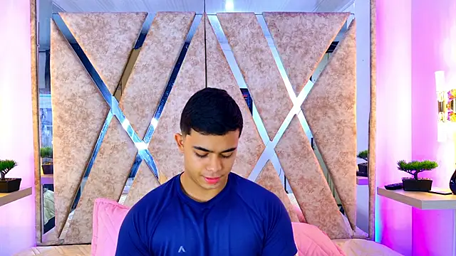 Snapshot of jayd_muscle chatting on 12/18/25, 04:51 jayd muscle online show from 12/18/25, 04:51