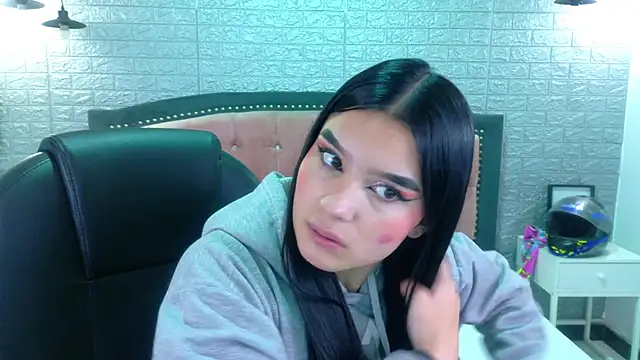 Natalie loffreda online show from 01/14/26, 03:23