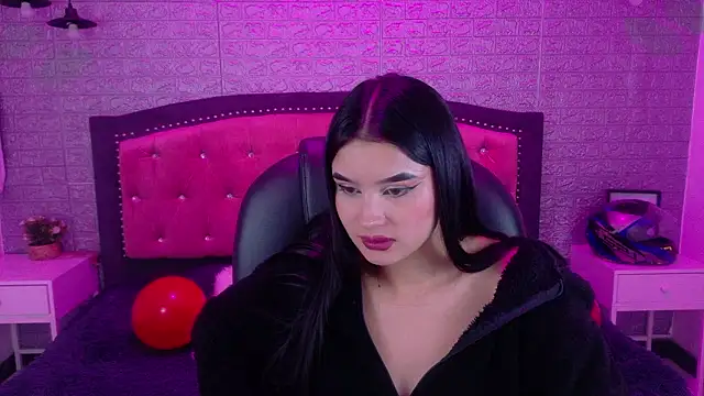 Natalie loffreda online show from 02/20/26, 06:26