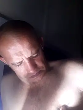 Lekewarmele online show from 11/16/25, 02:06