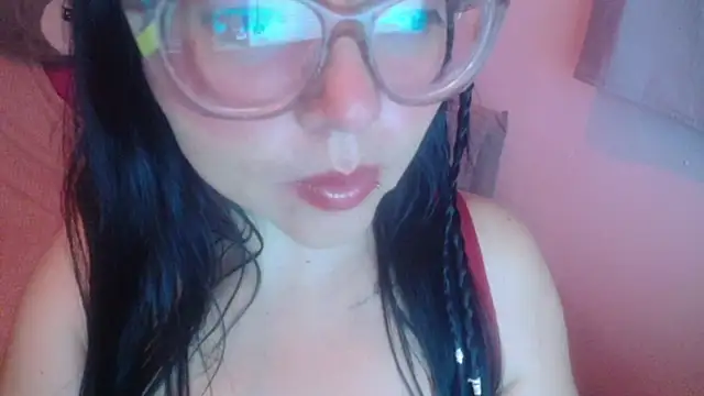 Snapshot of isa__crazy__ chatting on 04/18/26, 06:50 isa crazy online show from 04/18/26, 06:50