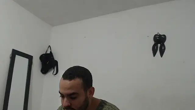 Ana ThiagoxX online show from 09/13/25, 01:05