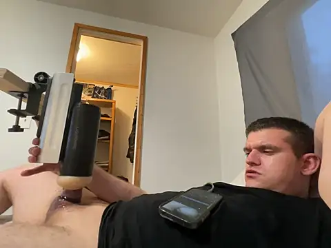 cumitted online show from 02/12/26, 03:40