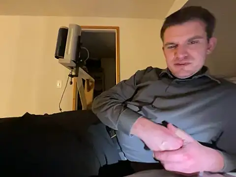 cumitted online show from 02/24/26, 09:51