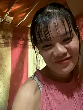 Snapshot of PhanHaa chatting on 09/19/25, 02:02 PhanHaa online show from 09/19/25, 02:02