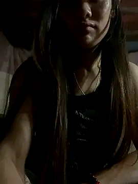 PhanHaa online show from 11/13/25, 01:48