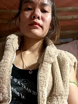 PhanHaa online show from 11/28/25, 12:52