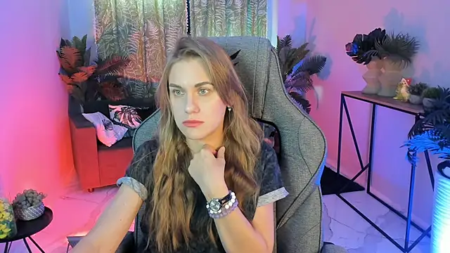 VanessaMates online show from 10/09/25, 05:49
