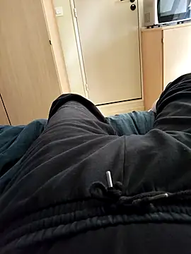 Tresgrossexe27 online show from 10/04/25, 10:46