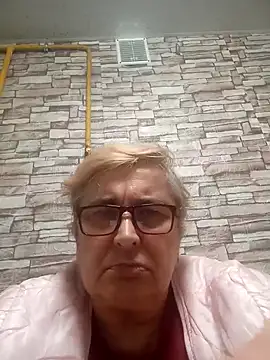 Snapshot of Sonya51561 chatting on 10/22/25, 05:56 Sonya51561 online show from 10/22/25, 05:56