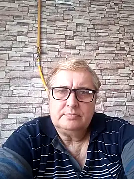 Snapshot of Sonya51561 chatting on 10/25/25, 01:40 Sonya51561 online show from 10/25/25, 01:40