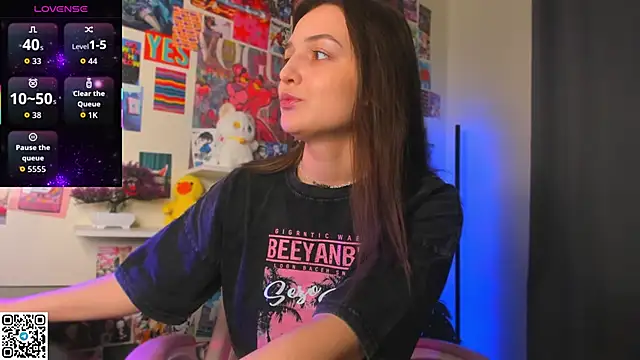Snapshot of Ann_Perry chatting on 05/02/26, 12:37 Ann Perry online show from 05/02/26, 12:37