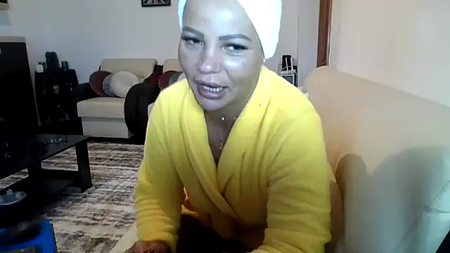 Ella sweety00 online show from 05/10/26, 11:26