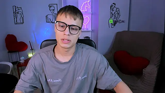 sam nexor online show from 10/09/25, 07:06