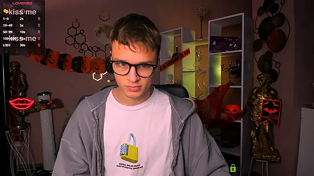 sam nexor online show from 10/25/25, 07:30