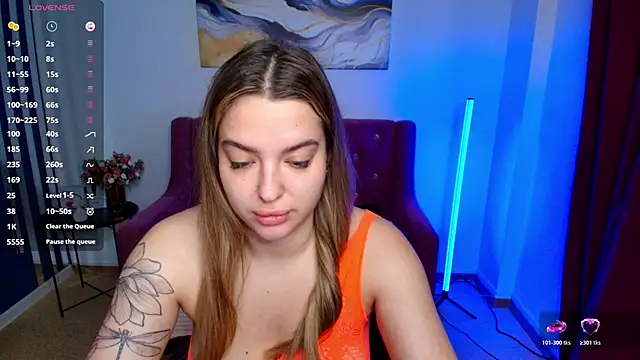 Snapshot of Emma__Ross chatting on 06/02/26, 02:13 Emma Ross online show from 06/02/26, 02:13