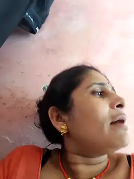 Snapshot of Hot-piuy chatting on 09/20/25, 07:09 Hot-piuy online show from 09/20/25, 07:09