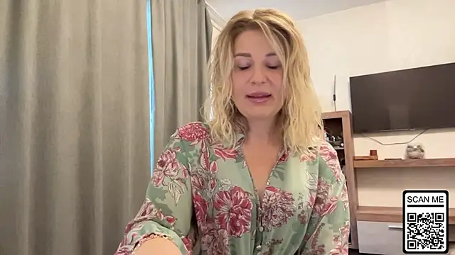 Blondie xoxoxo online show from 10/05/25, 08:01