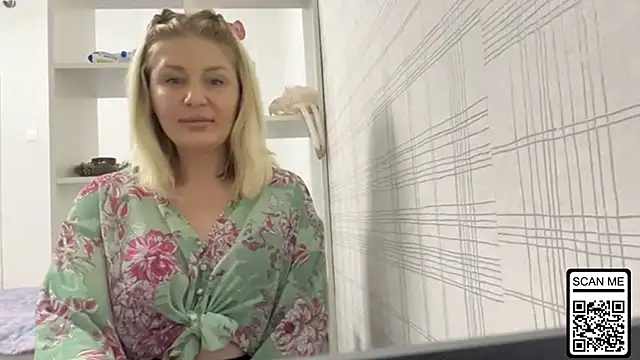 Blondie xoxoxo online show from 11/11/25, 12:38