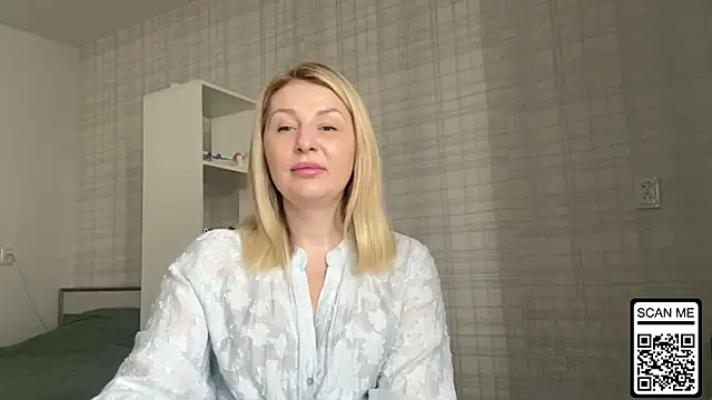 Blondie xoxoxo online show from 02/17/26, 08:22