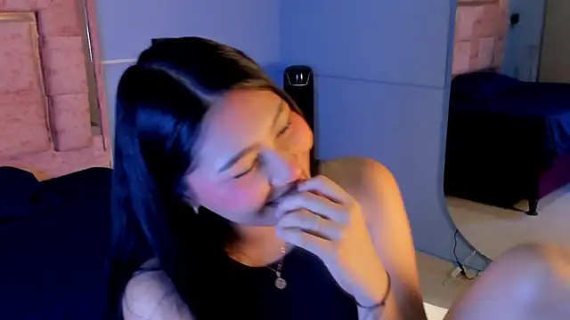 LICKY LOV online show from 11/29/25, 03:20