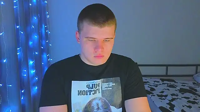 kittenmurr online show from 11/20/25, 09:36