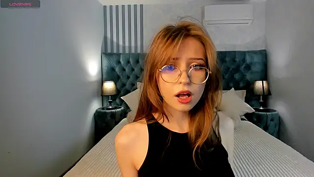 Grace blush online show from 09/27/25, 06:40